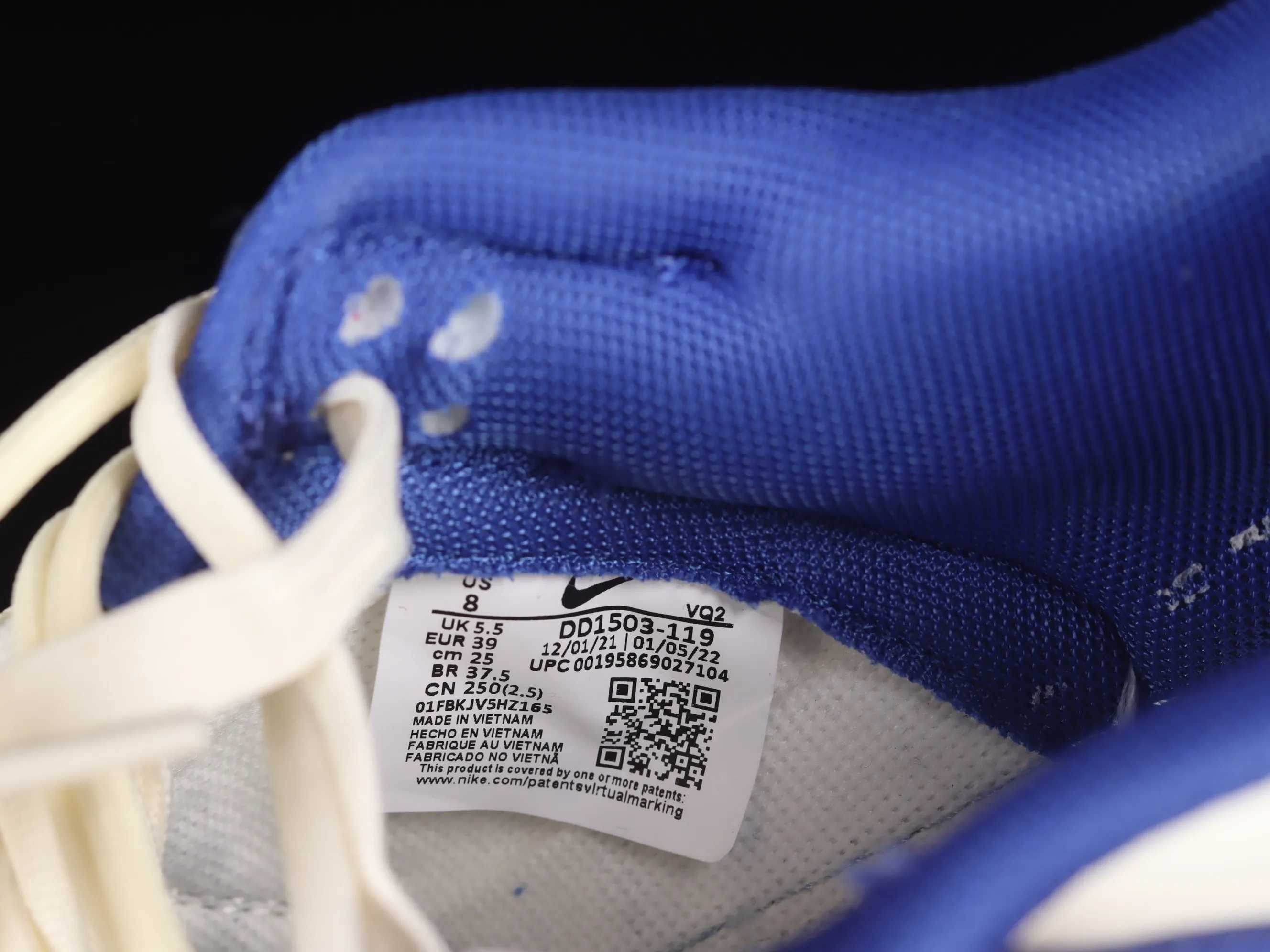 All Categories Nk SB Dunk Series Nk SB Dunk Low Low-top Sneakers Nk Dunk Low White Blue Customized Deconstructed Strap Dip-Dye Casual Sneakers DD1503-119